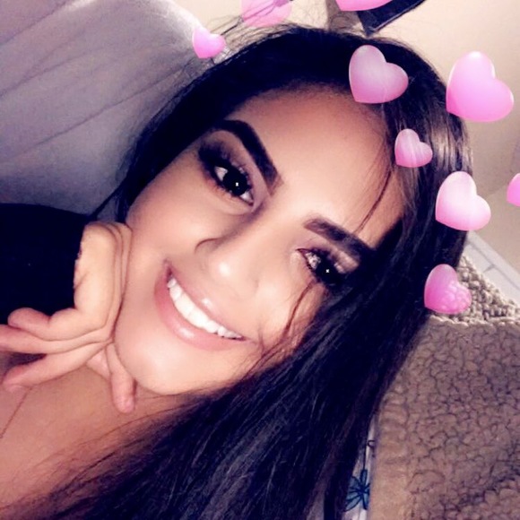 monicaa_a17